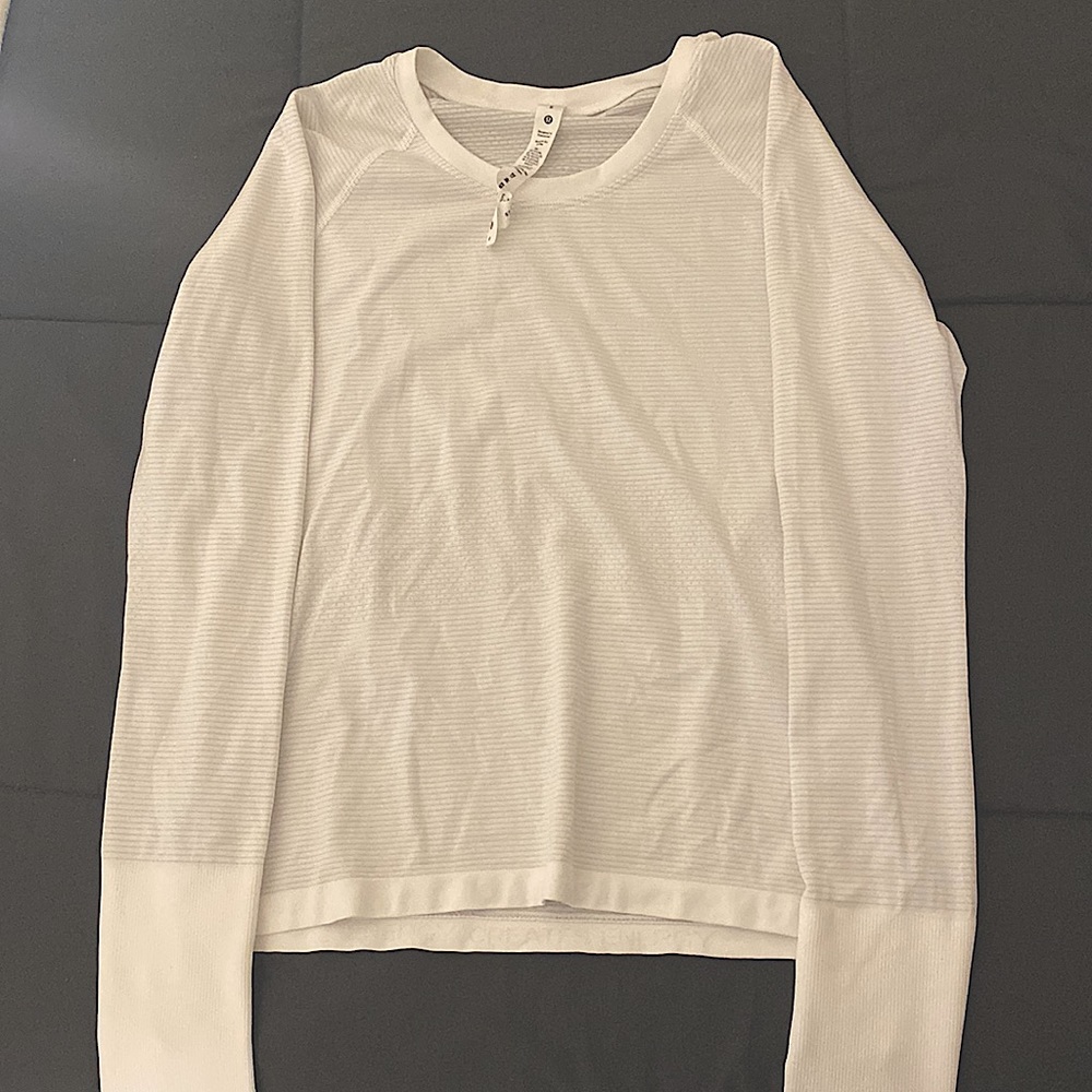 Lululemon Swiftly Tech long sleeve Race length